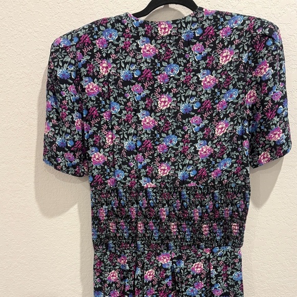 Vintage Floral Black Dress - Picture 3 of 8